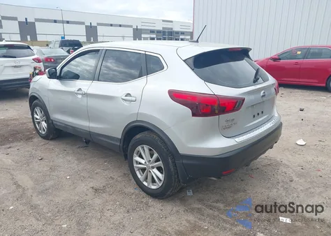 2018 Nissan Rogue Sport S z USA, uszkodzony, nr VIN JN1BJ1CP1JW190610